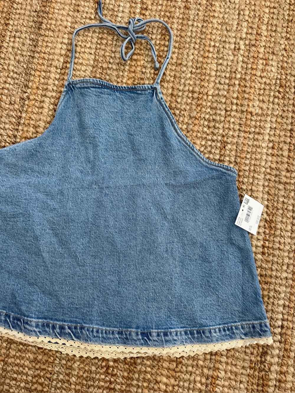 American Eagle Top NWT - Picture 2 of 4